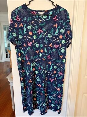 Women’s Charter Club Navy V-Neck Night Gown Size L
